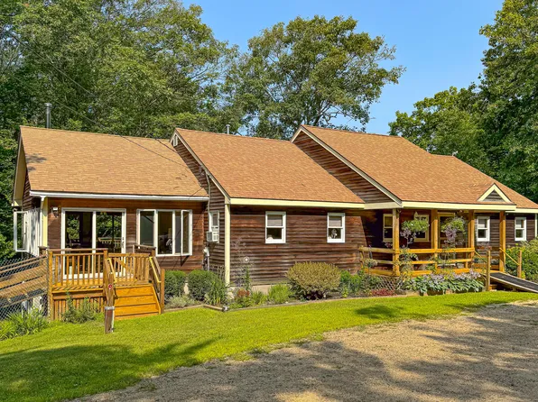 92 Eagle Crest, Sebago, ME 04029