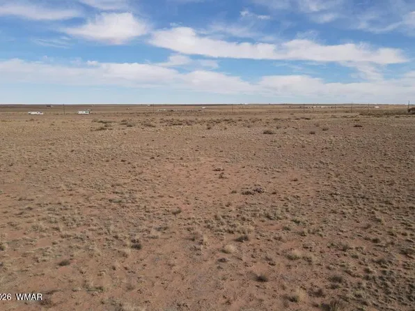 7977 Surrey Rd, Holbrook, AZ 86025