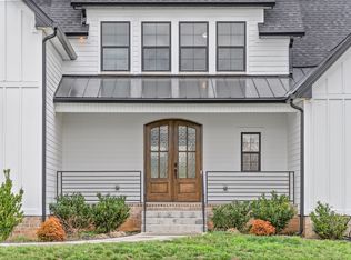 105 Sarah Frances Ct, Clarksville, TN 37043