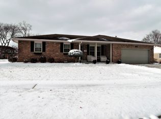 758 Dartmouth Rd, Troy, OH 45373