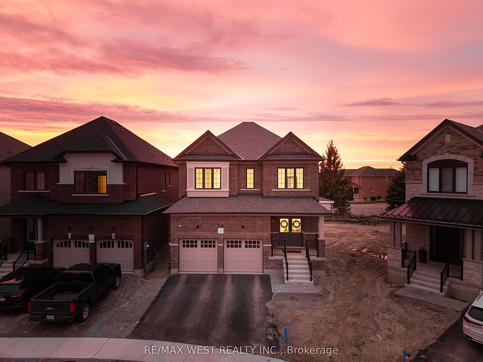 1st image of 24 Hanton Cres