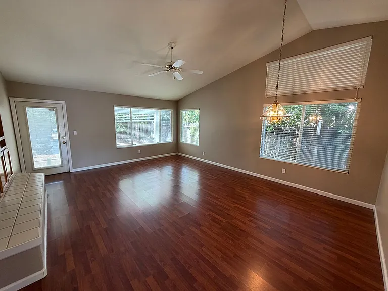 6400 Silver Hawk Way — Photo 8