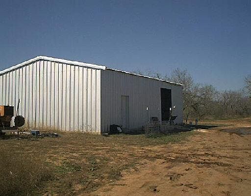 3rd image of 1330 CR 326 W