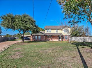 1044 W Elm Mott Dr, Elm Mott, TX 76640