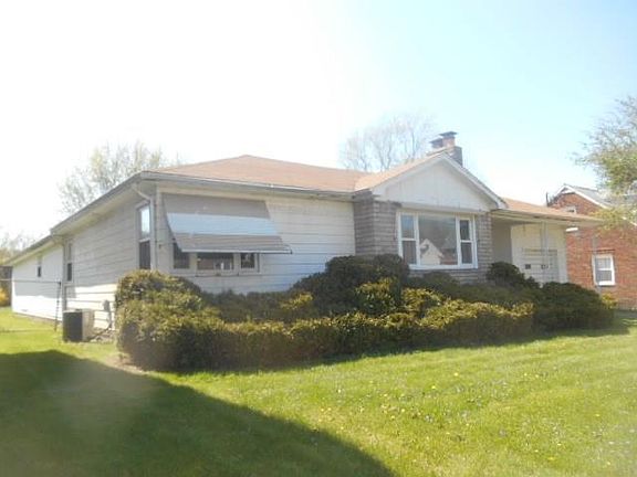 2nd image of 3210 Marvin Ave