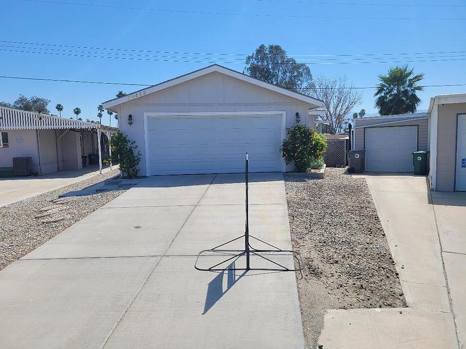 1st image of 73450 Algonquin Pl