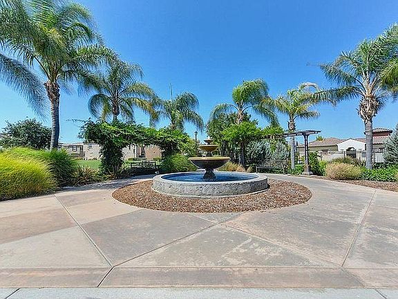 south entrance fountain