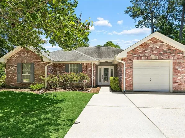2363 McDonald St, Mandeville, LA 70448