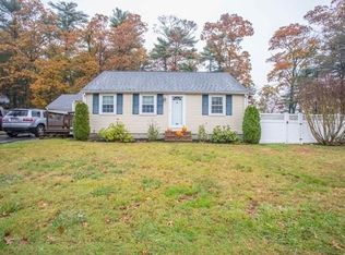 34 Susan Ln, Middleboro, MA 02346