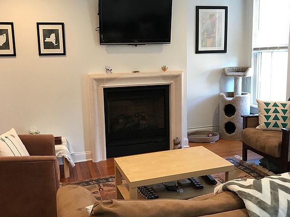 3rd image of 131 Phila St APT B
