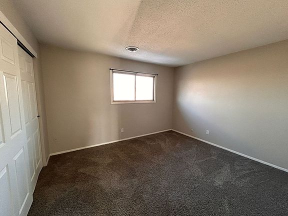 2nd image of 3356 Heatherton Dr #2B-1BA-850SQFT