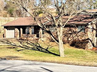 1201 Eugene St, Harrison, AR 72601