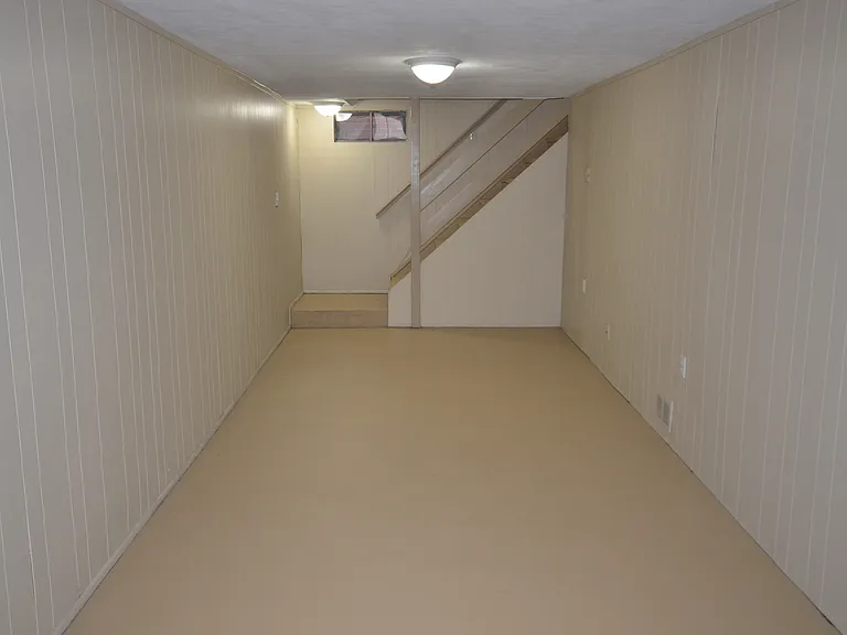 646 Morningview Ave — Photo 28