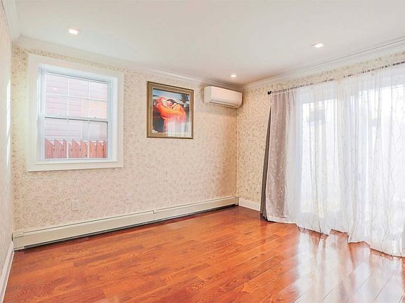 4th image of 5746 229th St #2F