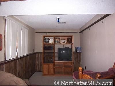 5th image of 2506 152nd Ln NE
