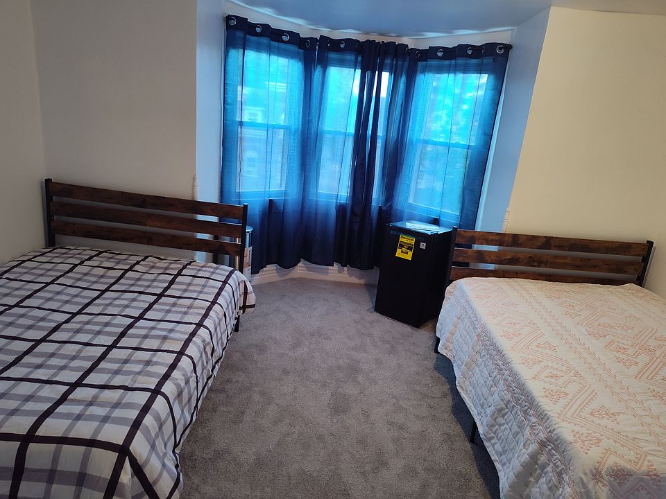 1st image of 453 W Tilghman St #2