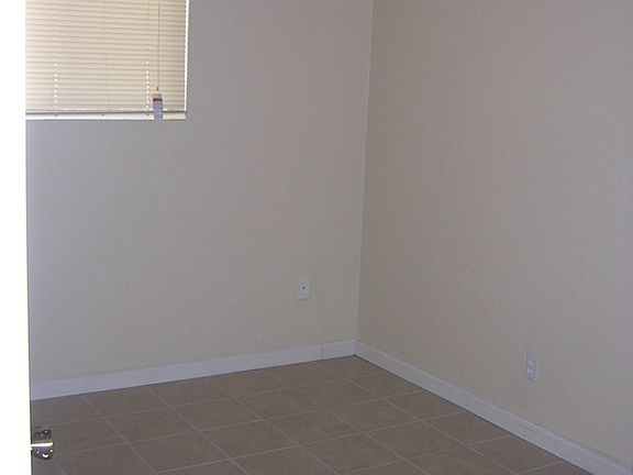 5th image of 4944 E Holly St #A