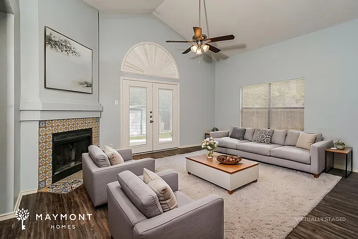 8039 Sunshine Trail Dr — Photo 4