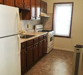 Rented by Metropolis International Realty Inc.