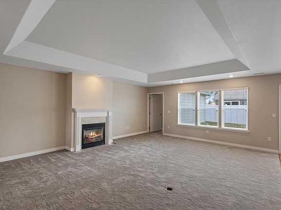 4th image of 2530 E 53rd Ave #2530