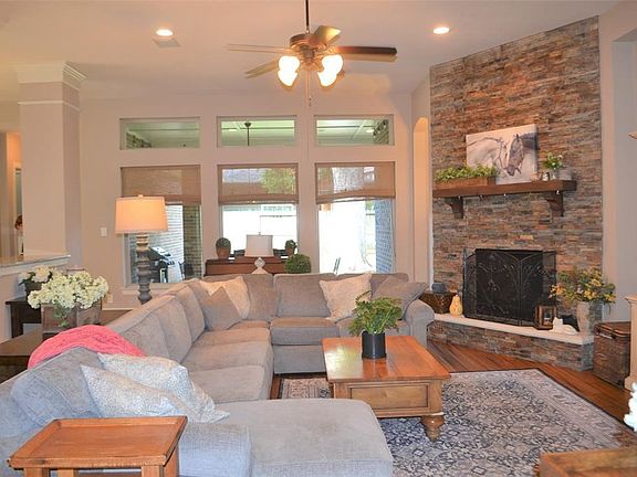 5th image of 6211 Apple Bluff Ct