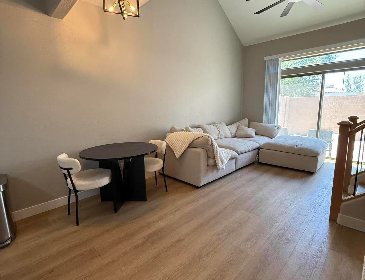 2 bed, 2.5 bath, 1245 sqft, $2,150 — Photo 2