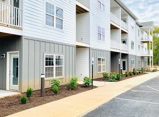 1235 Kenilwood Way #A102, Bowling Green, KY 42104