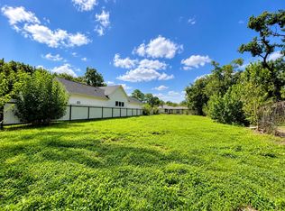 1035 Adolph Dr, Houston, TX 77091
