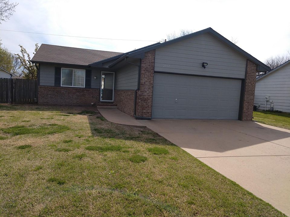 1st image of 3142 S Illinois Cir