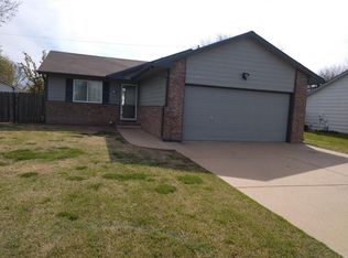 3142 S Illinois Cir, Wichita, KS 67217