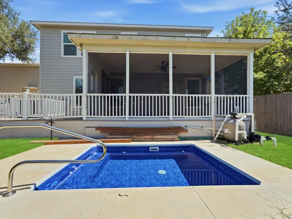8275 Broussard, San Antonio, TX 78253