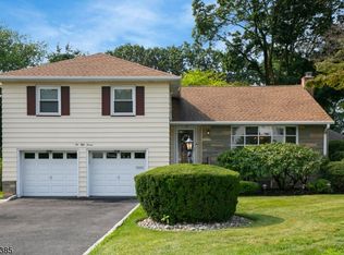 657 Evergreen Pkwy, Union, NJ