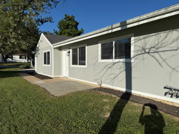 218 Kerland Dr #2, Wright City, MO 63390