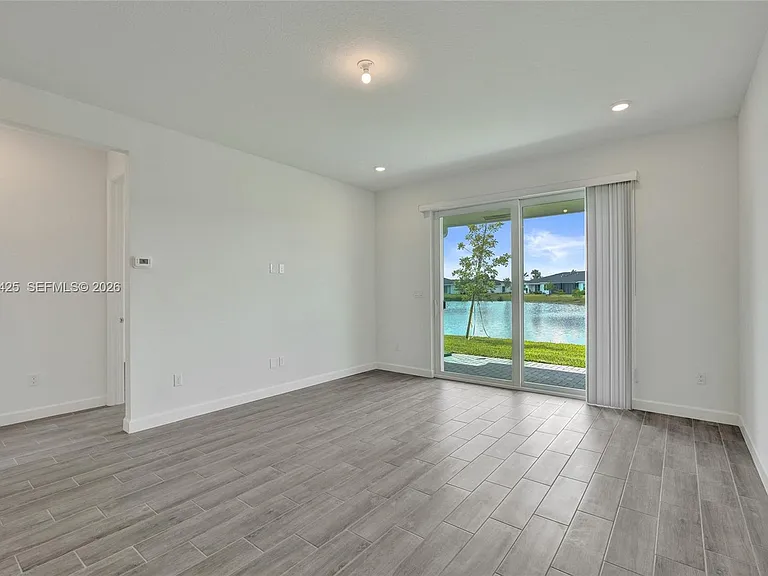 3777 Harborside Ave — Photo 12