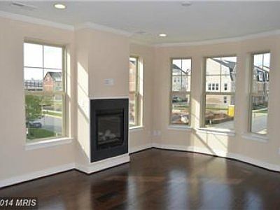 4th image of 703 Crown Park Ave