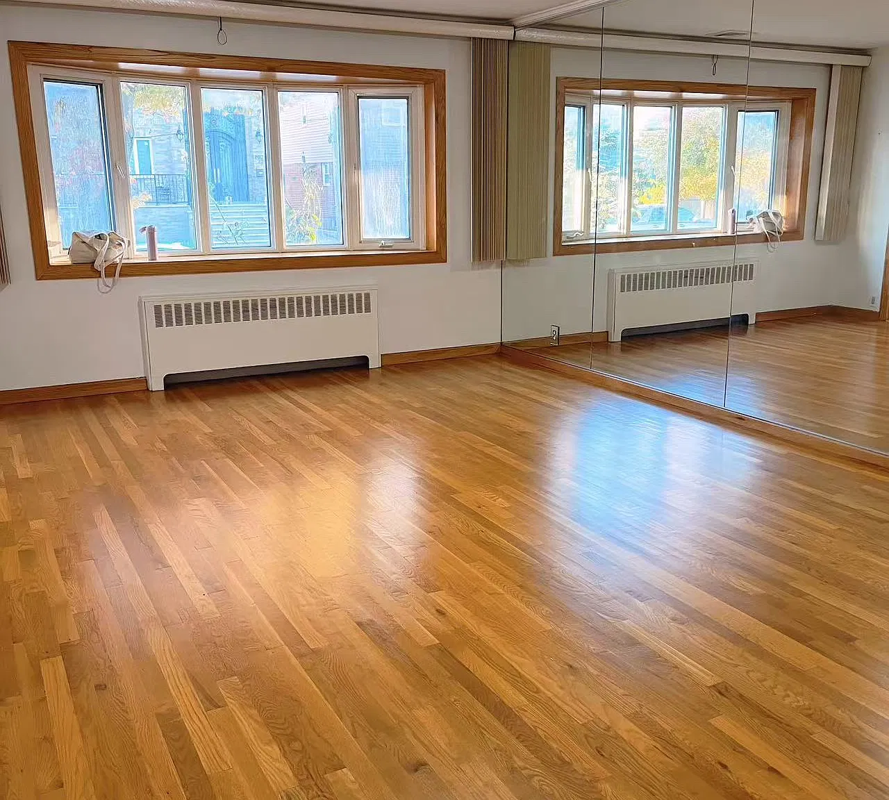 3 bed, 1100 sqft, $3,500 — Photo 1
