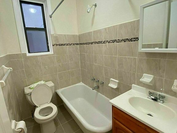 5th image of 671 48th St #1A