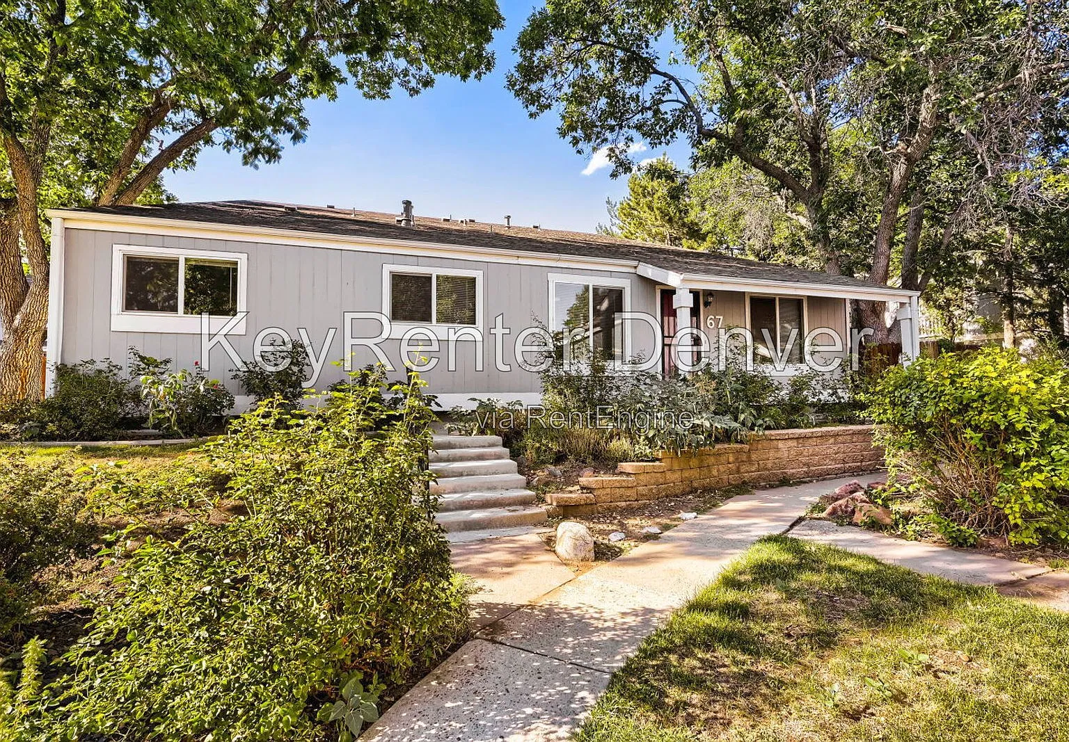 3 bed, 2.0 bath, 1128 sqft, $2,150 — Photo 1