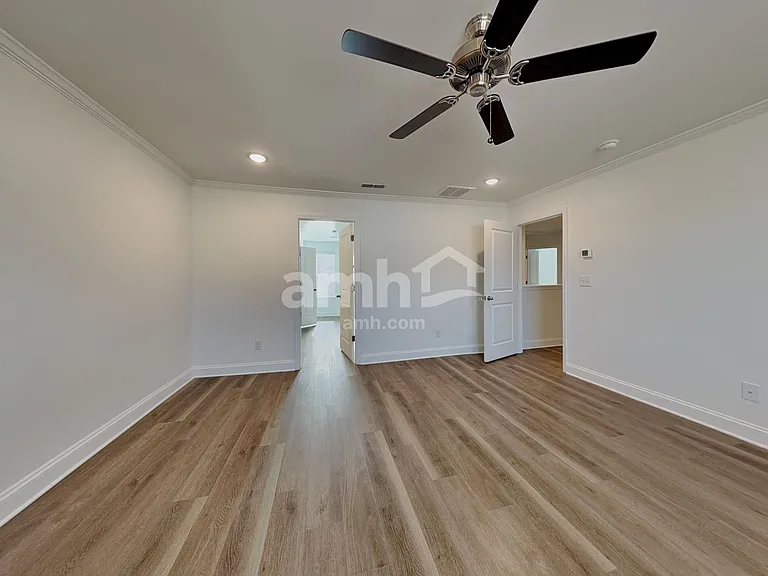 6034 Rosemore Ln — Photo 13
