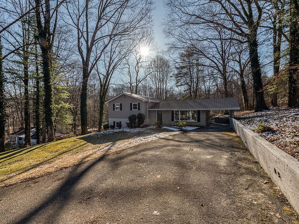 1st image of 916 Beechwood Dr