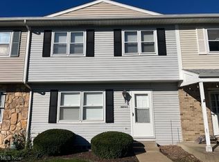 2276 Raber Rd APT C, Uniontown, OH 44685