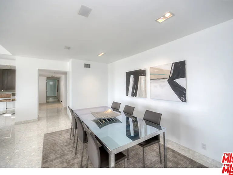 7250 Franklin Ave #1207 — Photo 38