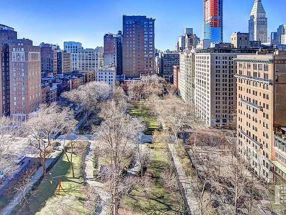 4th image of 36 Gramercy Park E #B