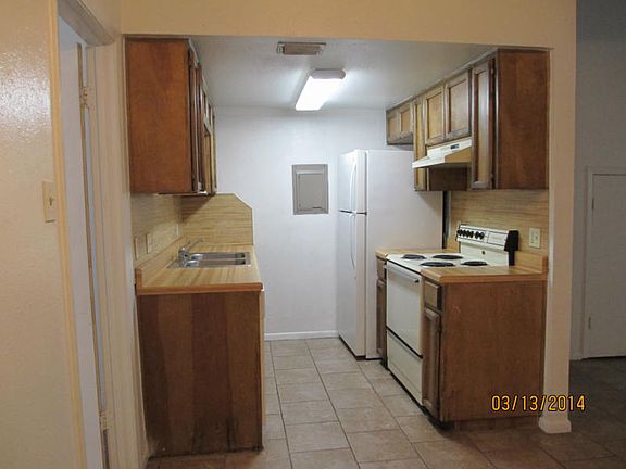 4th image of 5725 Crestmore Dr