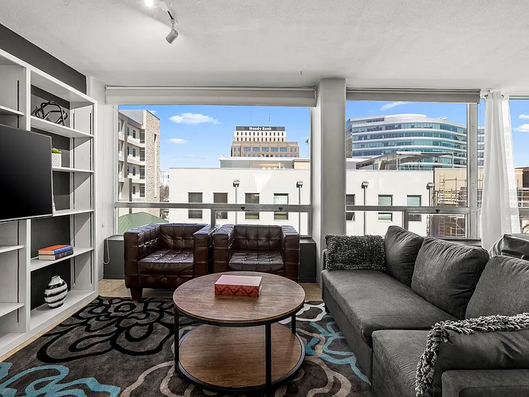 1212 Guadalupe St #406 — Photo 14