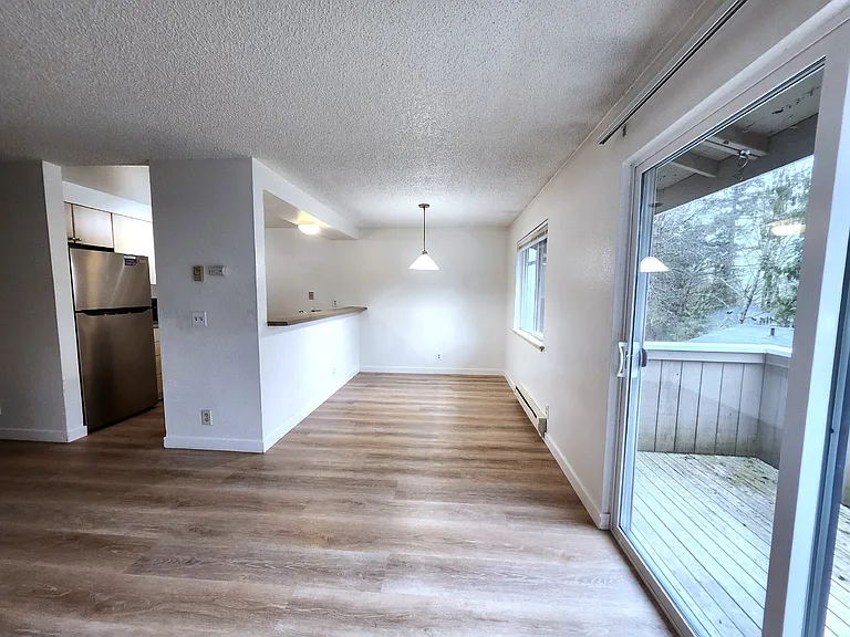 45 NE Torval Canyon Rd #6 — Photo 15