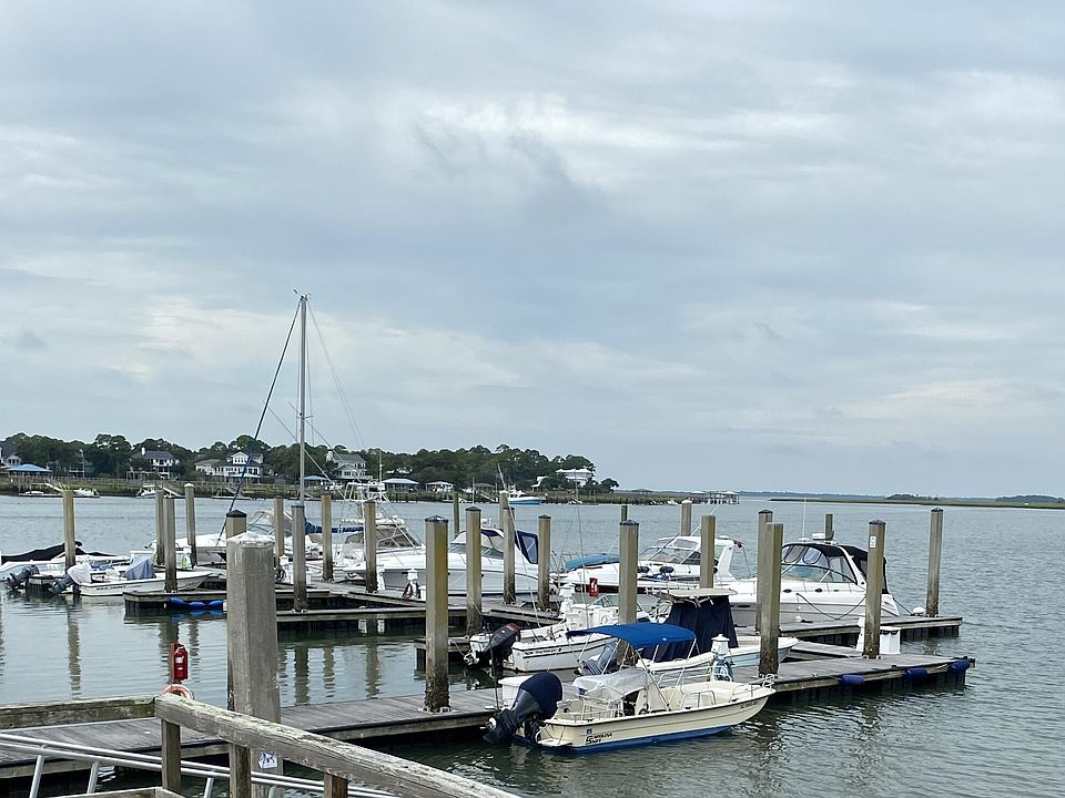 2 McDonough Rd Folly Beach, SC, 29439 Apartments for Rent Zillow