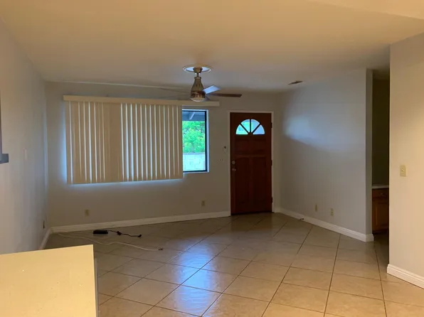 115 S San Jose Dr, Glendora, CA 91741