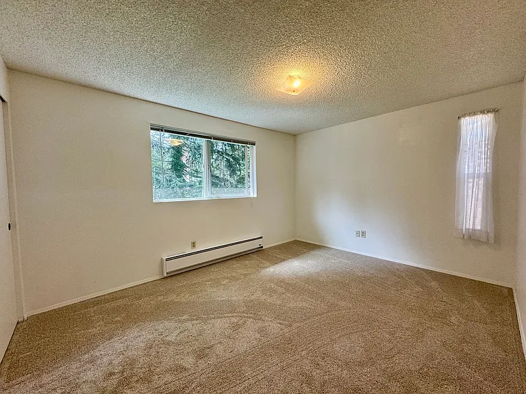 771 High School Rd NW — Photo 13