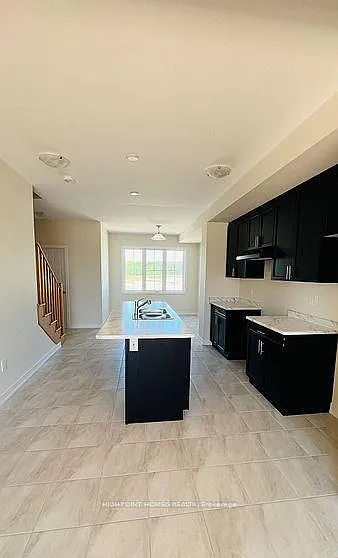 125 Melody Ln — Photo 4